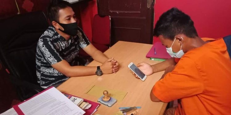 Silaturahmi Tahanan Polres Siak dengan Keluarga Tanpa Kontak Langsung