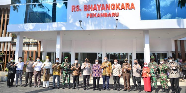 Resmikan Vaksin Center, Kapolda Riau : Penanganan Covid-19 Harus Dikelola Dengan Benar