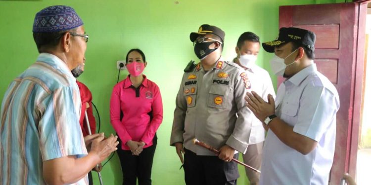 Kapolres Siak dan Wabub Kunjungi Panti dan SLB Fajar Amanah