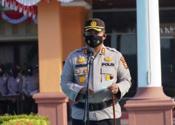 AKBP Gunar Pimpin Upacara Laporan Kenaikan Pangkat 56 Orang Personel Polres Siak