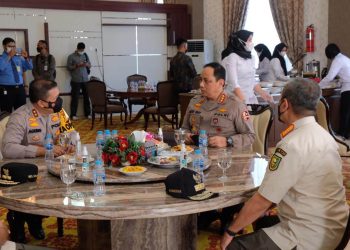 Atensi Penanganan Covid-19, WakapolriLakukan Kunjungan Kerja Ke Riau