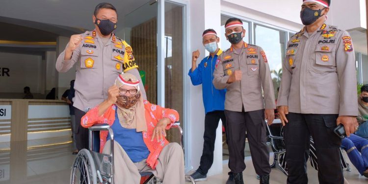 Vaksin Kemerdekaan, Polda Riau Layani Warga Disabilitas dan Masyarakat Terluar.
