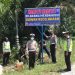 Satlantas Polres Siak Pasang Spanduk Himbauan kamseltibcarlantas Disejumlah Titik Rawan Laka di Minas