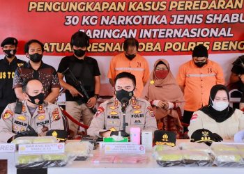 Berhasil Ungkap Narkoba 30 Kg Sabu, Kapolda Riau Datangi Mapolres Bengkalis : “Kejar dan Tindak Tegas Bandar Narkoba!”