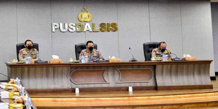 Arahan Kapolri ke Jajaran: Lakukan Evaluasi dan Tingkatkan Akselerasi Vaksinasi