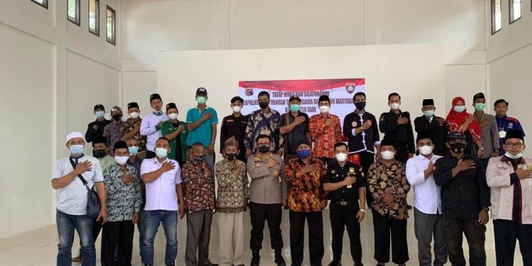 Ciptakan Rasa Aman Serta Pelayananan Terbaik Kepada Masyarakat, Kapolres Siak LakukanTatap Muka dan Silaturahmi Dengan Tokoh Tokoh Se Kabupaten Siak