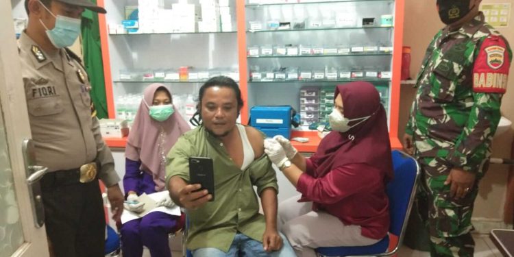 Selama Bulan Ramadhan Polres Siak Menggelar Vaksinasi Pada Siang dan Malam Hari