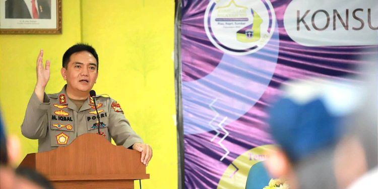 Kapolda Riau Irjen Iqbal Pada Seminar GMKI : Jaga Persatuan Dan Kesatuan Ditengah Keberagaman