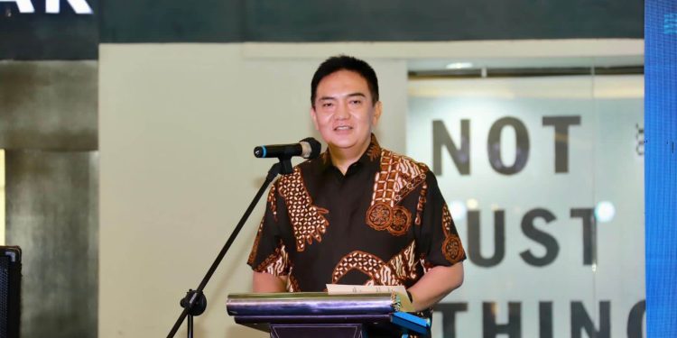 Kapolda Riau Irjen Iqbal : Literasi Digital Menghindarkan Penyimpangan Norma dan Hukum Dalam Bermedia Digital