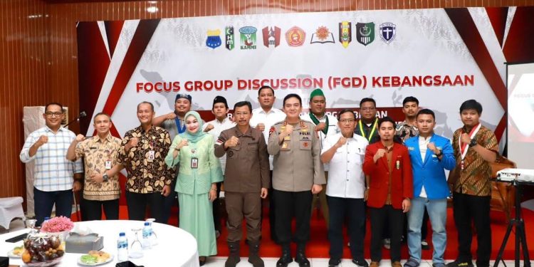 Cipayung Plus Gelar FGD Bahas Subsidi BBM, Kapolda Riau Irjen Iqbal : Salut, Lebih Fokus dan Elegan. Bisa Jadi Role Model