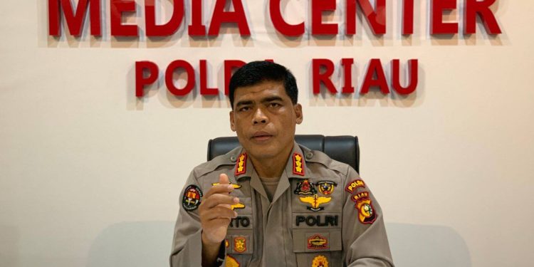 Polda Riau Gerak Cepat Lakukan Penegakan Hukum Kasus Dugaan Pengeroyokan yang Dilakukan Oknum Polwan