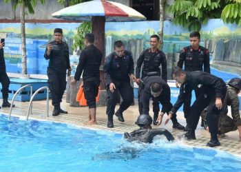 Berdayakan Kolam UMKM, Bentuk Kepedulian Sat Brimob Untuk Bantu Masyarakat