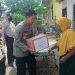 Jumat Barokah Polda Riau, Mulai Bedah Rumah, Cek Dompet Tukang Becak Hingga Menyediakan Warung Gratis Bagi Masyarakat