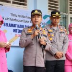 Peduli Desabilitas Kunjungi SLB N Siak Kapolres Beri Bantuan Kursi Roda