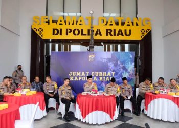 Jumat Curhat Bersama Kapolda Riau, Warga Ungkapkan Keluhan dan Harapan