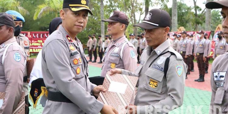 Peringati HUT Satpam Ke-42 Polres Siak Gelar Upacara Dan Syukuran