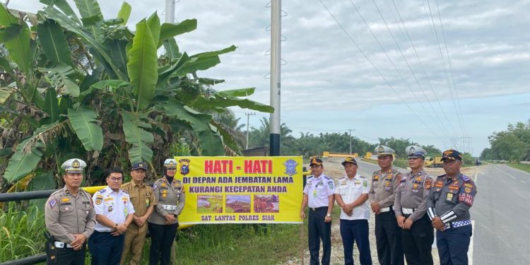 Tekan Angka Kecelakaan, Satlantas Polres Siak dan Stake Holder Terkait Upayakan Perbaikan Jalan