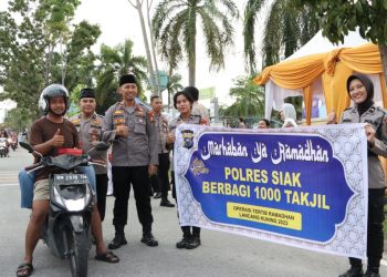 Latih Semangat dan Motivasi Saling Berbagi, Polres Siak Gelar “SERBU IMAN”