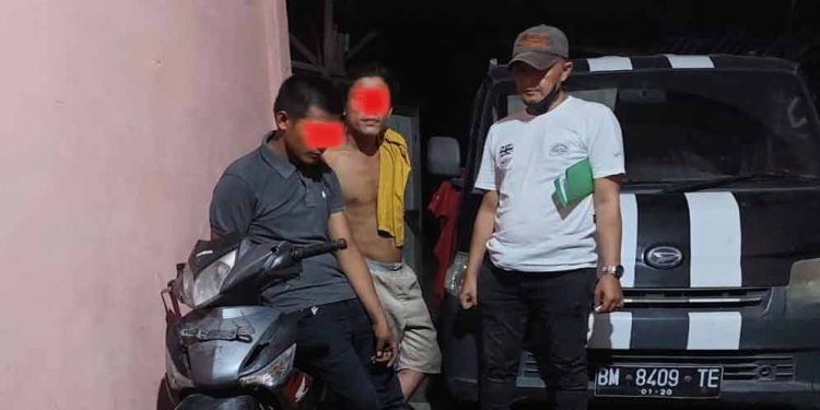 Kurang dari 24 jam, 2 orang Pelaku Curat ( Bongkar Bengkel ) di Kec. Minas diamankan Tim Opsnal Polsek Tualang