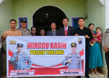 Kali ini, Minggu Kasih Polsek Tualang Bersama Jemaat Gereja HKI BUNUT RESORT Perawang mendengarkan Keluhannya