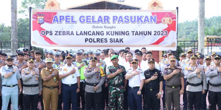Polres Siak Laksanakan Apel Gelar Pasukan Operasi Zebra Lancang Kuning 2023