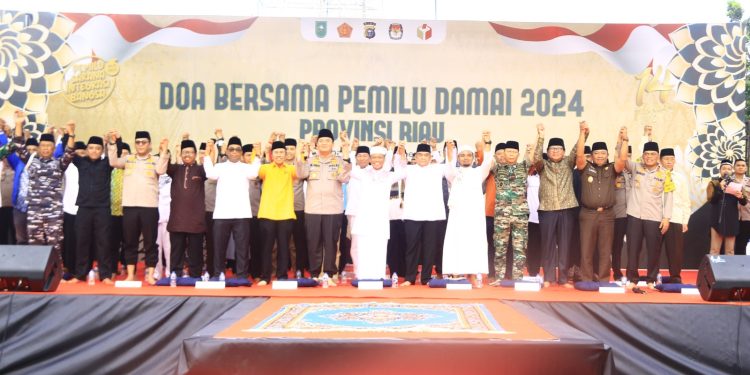 Gelar Doa Bersama, Kapolda Riau: Puncak dari Cooling System Wujudkan Pemilu Damai