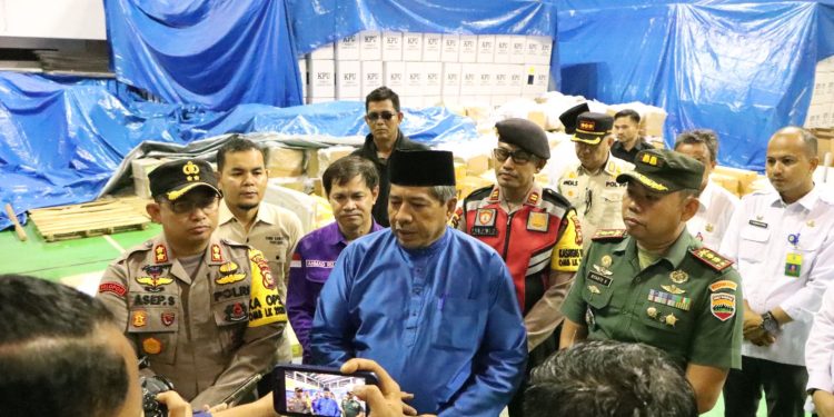 Pastikan Dalam Keadaan Aman,Kapolres Siak Dan Unsur Forkopimda Laksanakan Monitoring Dan Cek Logistik Pemilu Tahun 2024 
