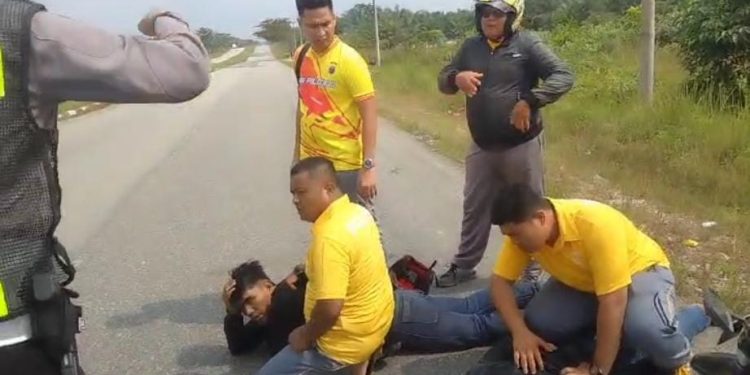 Aksi Heroix Anggota Satlantas Polres Siak Ringkus Pelaku Jambret, Dari Kejar-Kejaran Hingga Tembakan Peringatan