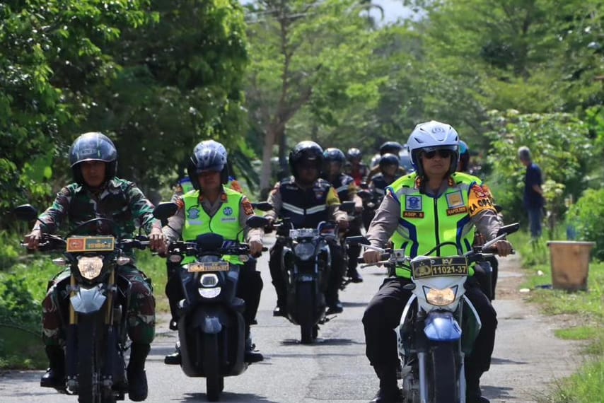 Sinergritas TNI-Polri, AKBP Asep Pimpin Patroli Jaga Kamtibmas Semasa Pilkada di Siak