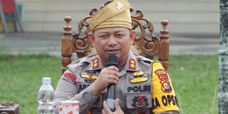Ciptakan Situasi Aman, Sejuk Dan Damai Selama Pilkada, Kapolres Siak AKBP Asep Sujarwadi Imbau Masyarakat Bijak Bermedia Sosial