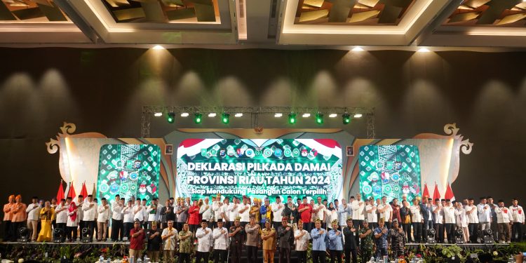 Dihadapan Kapolda Riau, 43 Calon Kepala Daerah Deklarasikan Pilkada Damai 