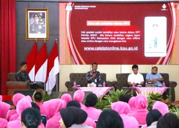 Gandeng Penyelenggara Fan Pengawas Pilkada, Bhayangkari Cabang Siak Gelar Seminar Pilkada Damai