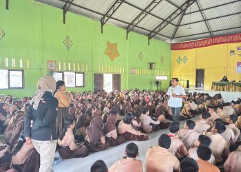 Polsek Kandis Gelar Penyuluhan Bahaya Penyalahgunaan Narkotika Di SMPN 1 Telaga Sam Sam
