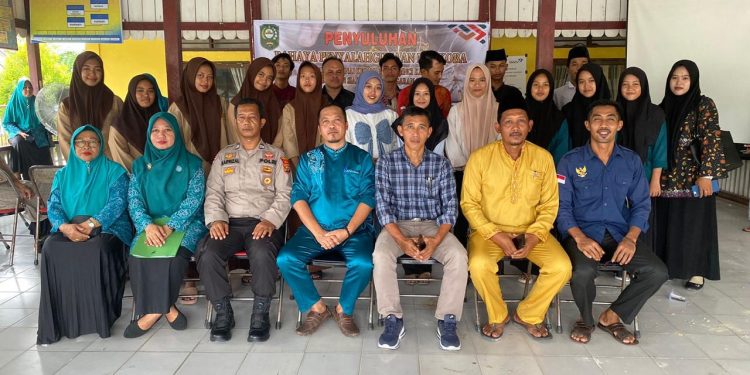 Polsek Kerinci Kanan Gelar Seminar Edukasi Bahaya dan Dampak Negatif Narkoba Di Desa Seminai