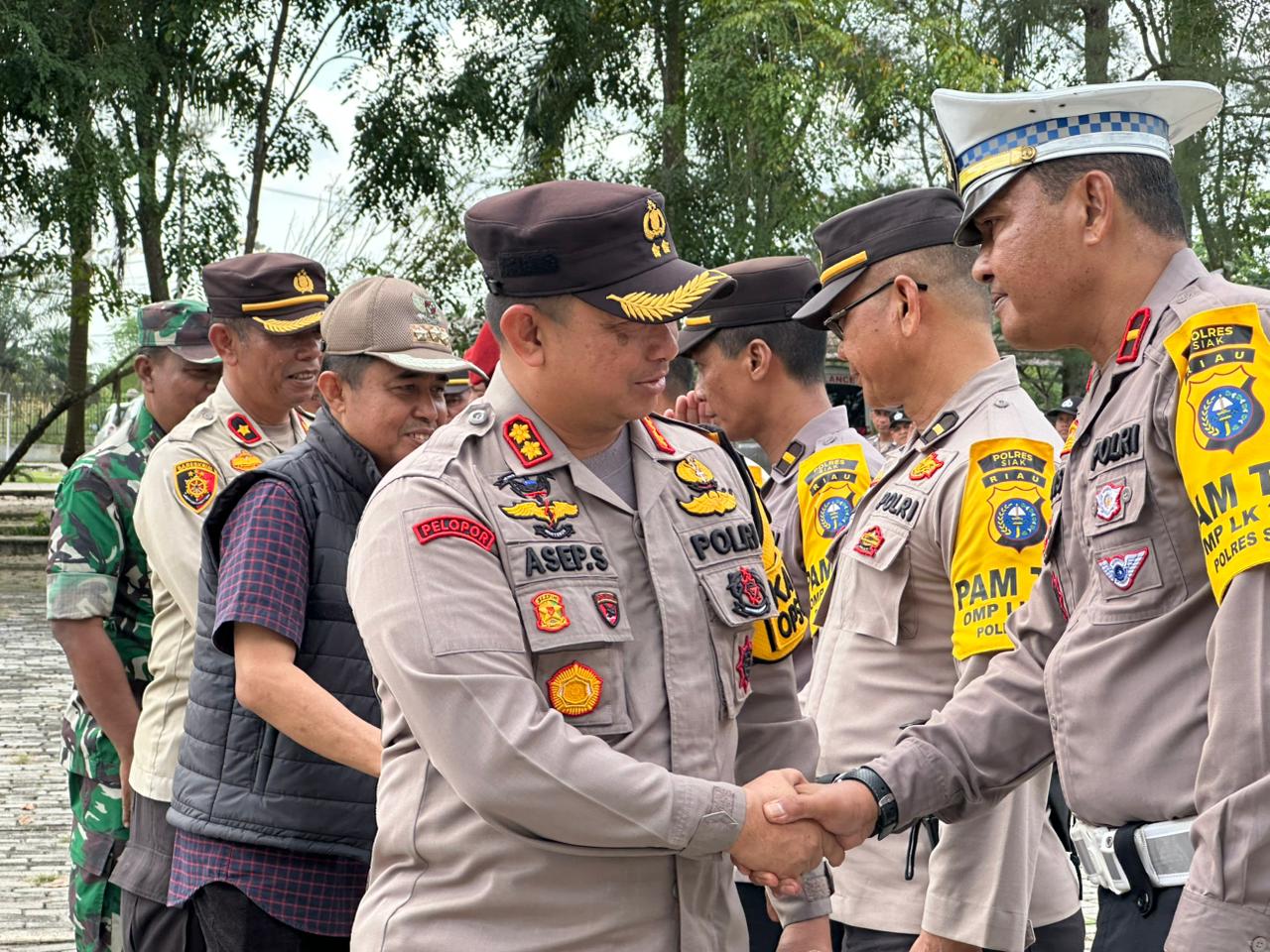 Kapolres Pimpin Apel Pelepasan BKO Personil Polda Riau PAM Pilkada 2024, Kabupaten Siak