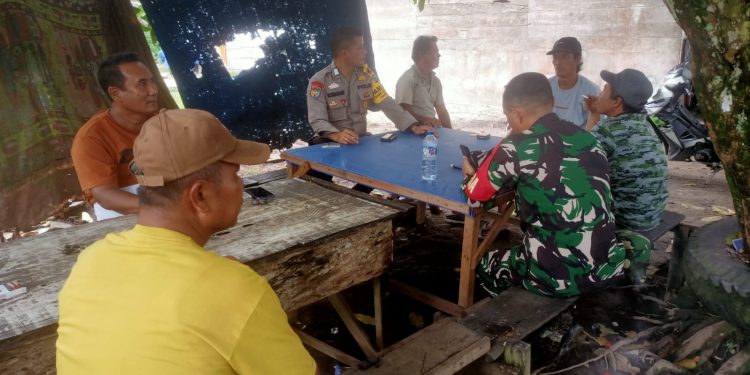 Cooling System Usai Pilkada 2024, Personil Polsek Kandis Sambangi Masyarakat