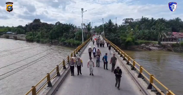 Dirlantas Polda Riau & PUPR Provinsi Riau Cek Kondisi Jembatan Sungai Rokan