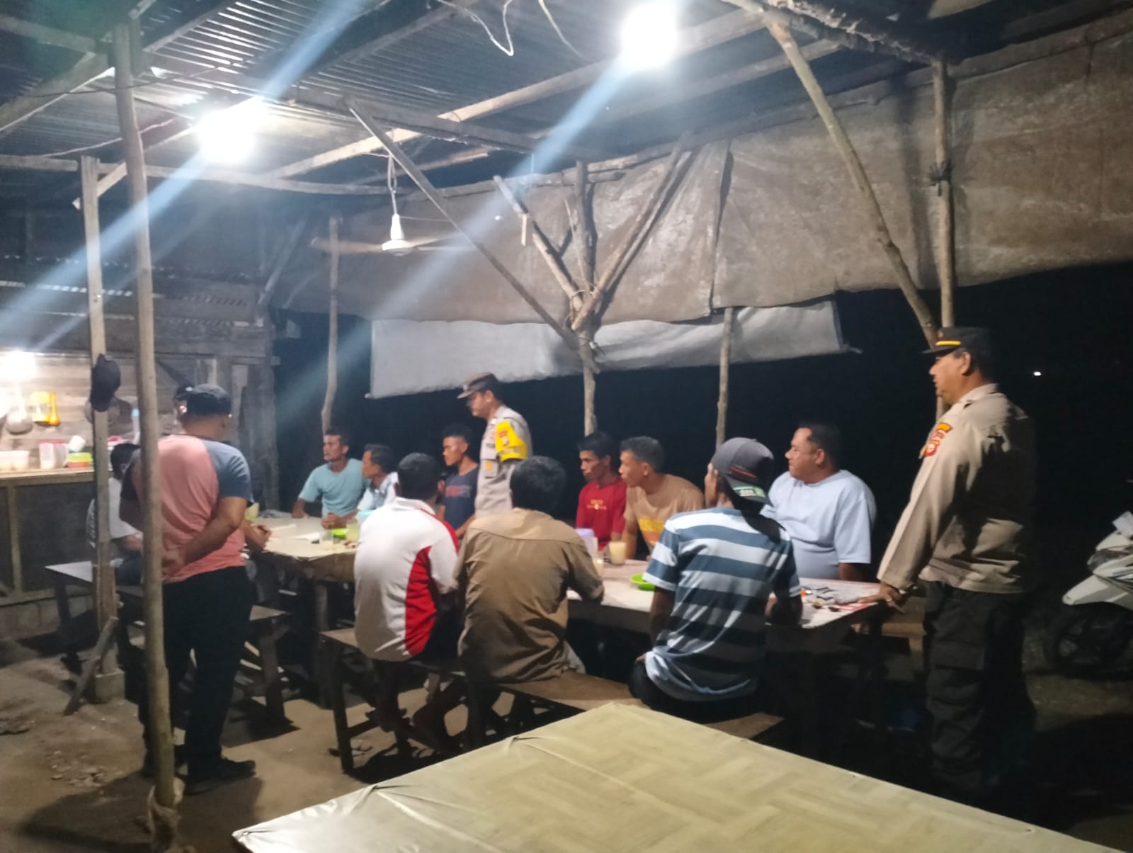 Polsek Tualang Laksanakan Patroli Anti Premanisme Dan C3, Ciptakan Rasa Aman Di Masyarakat 
