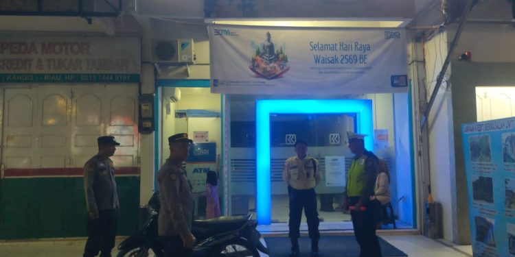 Tim Raga Polsek Kandis Gelar Patroli KRYD Dan BLUE LIGHT, Ciptakan Situasi Kamtibmas Yang Kondusif