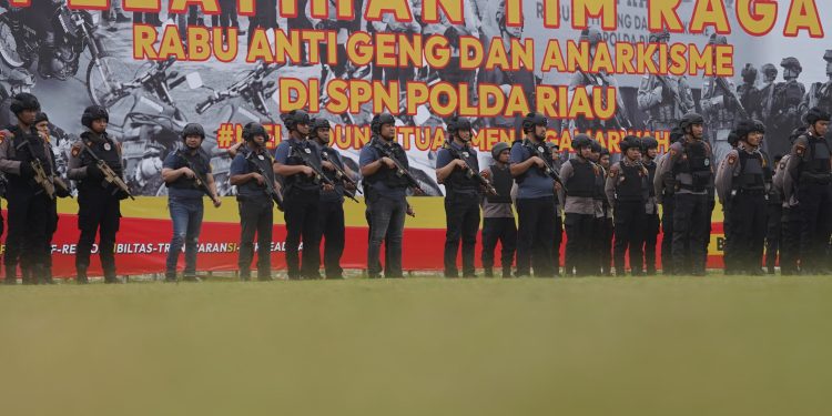 Polda Riau Gelar Upacara Pembukaan Pelatihan Tim RAGA Tahun 2025