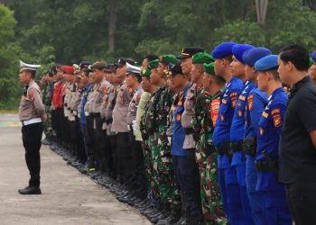 Jelang Pelantikan Bupati Dan Wakil Bupati Siak, 417 Personel Gabungan Dikerahkan Dalam Apel Pengamanan