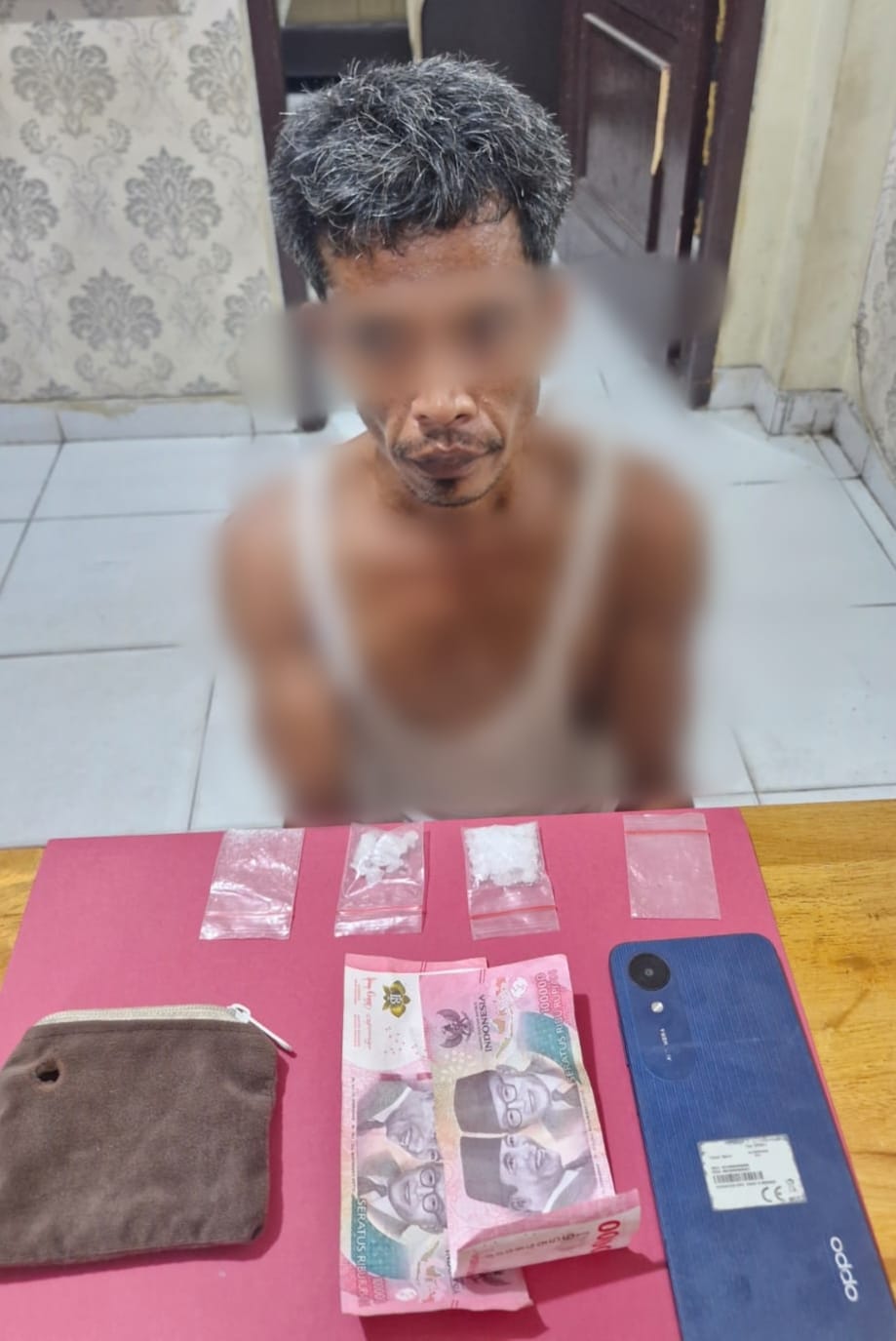 Sat Narkoba Polres Siak Ungkap Kasus Narkotika, Bandar Shabu Ditangkap D Perkebunan Sawit