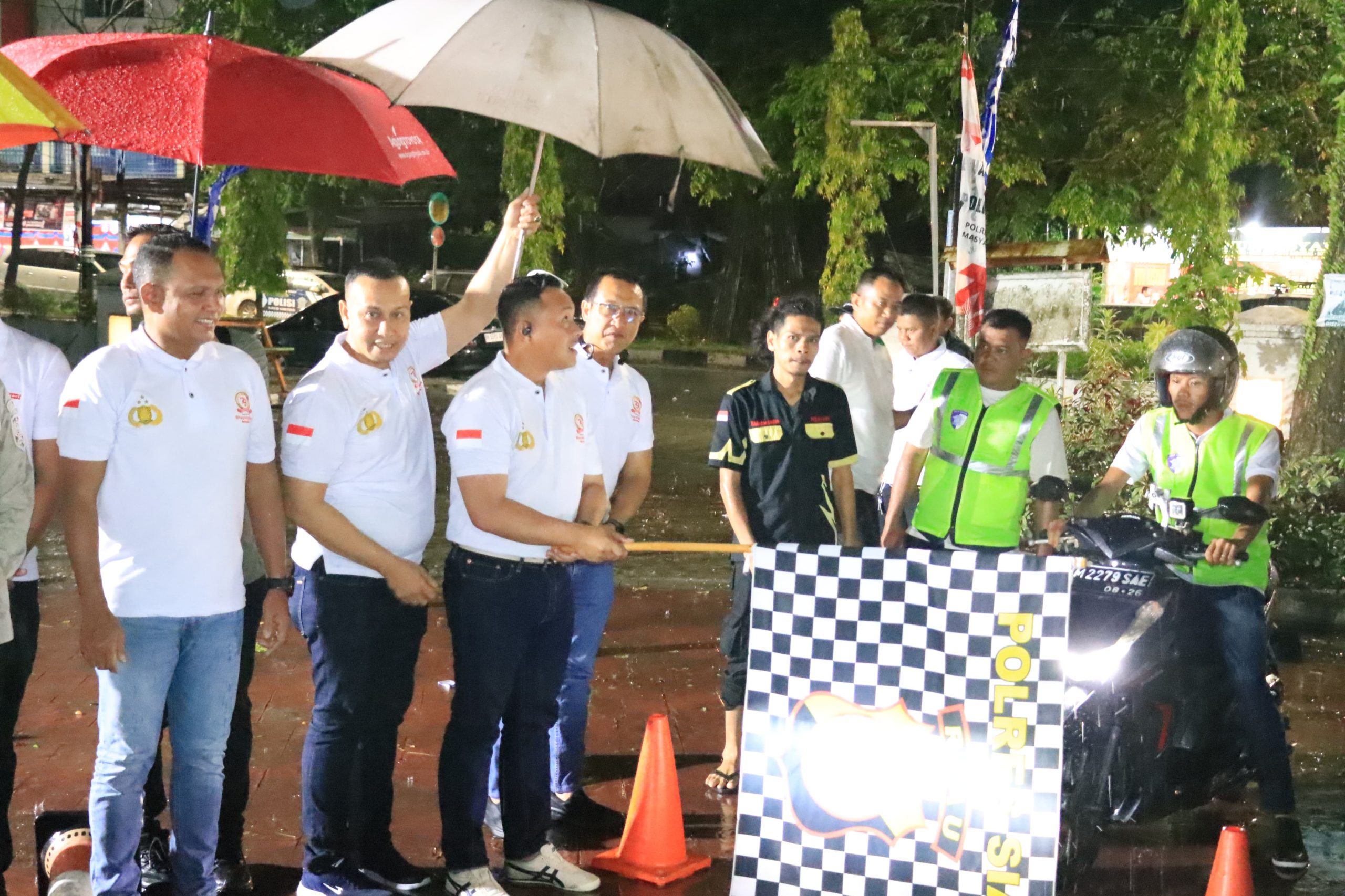 Promosikan Keselamatan Berkendara, 18 Komunitas Motor Tunjukkan Aksi di Taman Motuyoko Perawang