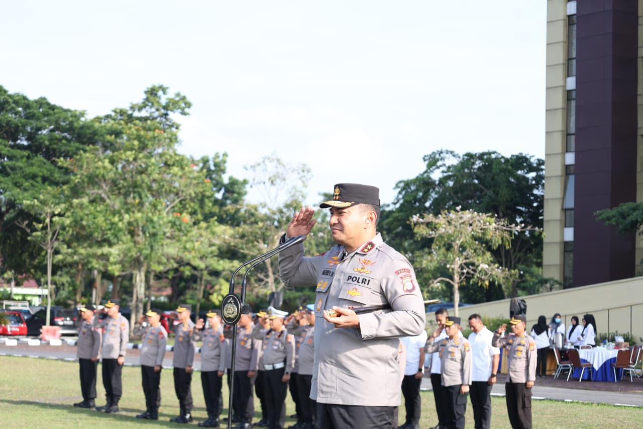 Kapolda Riau Mengapresiasi Wakapolda Riau Berhasil Mengembalikan Sungai Kuantan Jernih Lagi