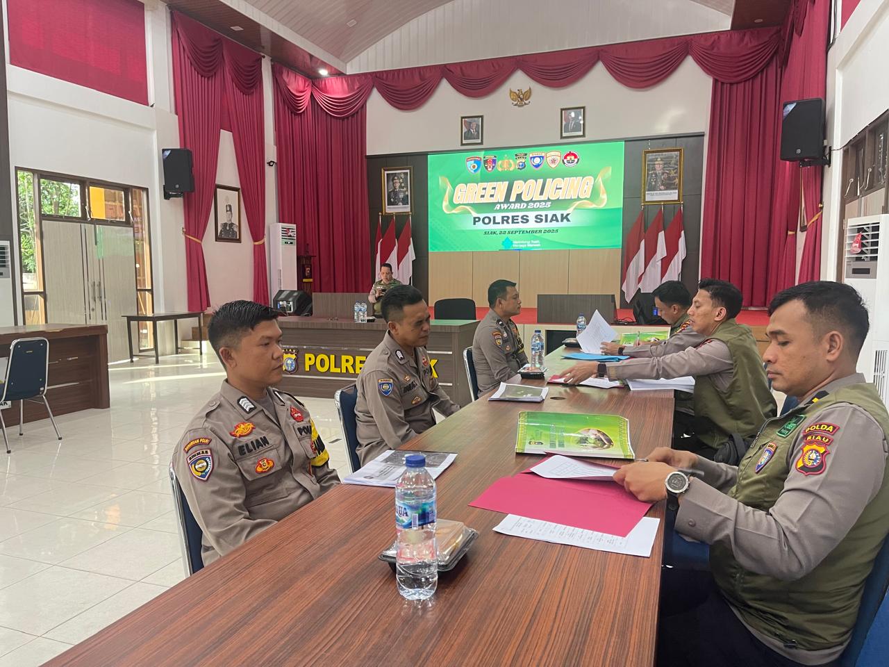Tim Penilai Green Policing Award, Tinjau Program Di Polres Siak