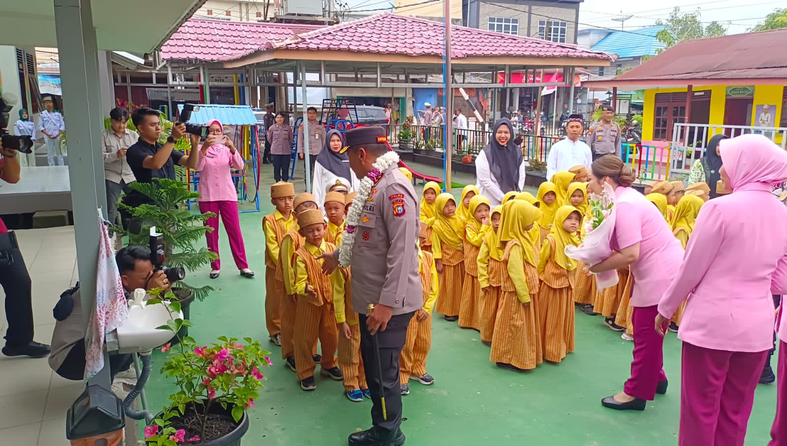 Kapolda Riau Resmikan SPPG di Inhil