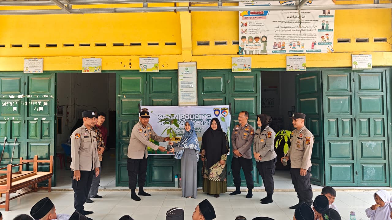 Polres Siak Tanamkan Semangat Cinta Lingkungan di Kalangan Generasi Z Lewat Program Green Policing