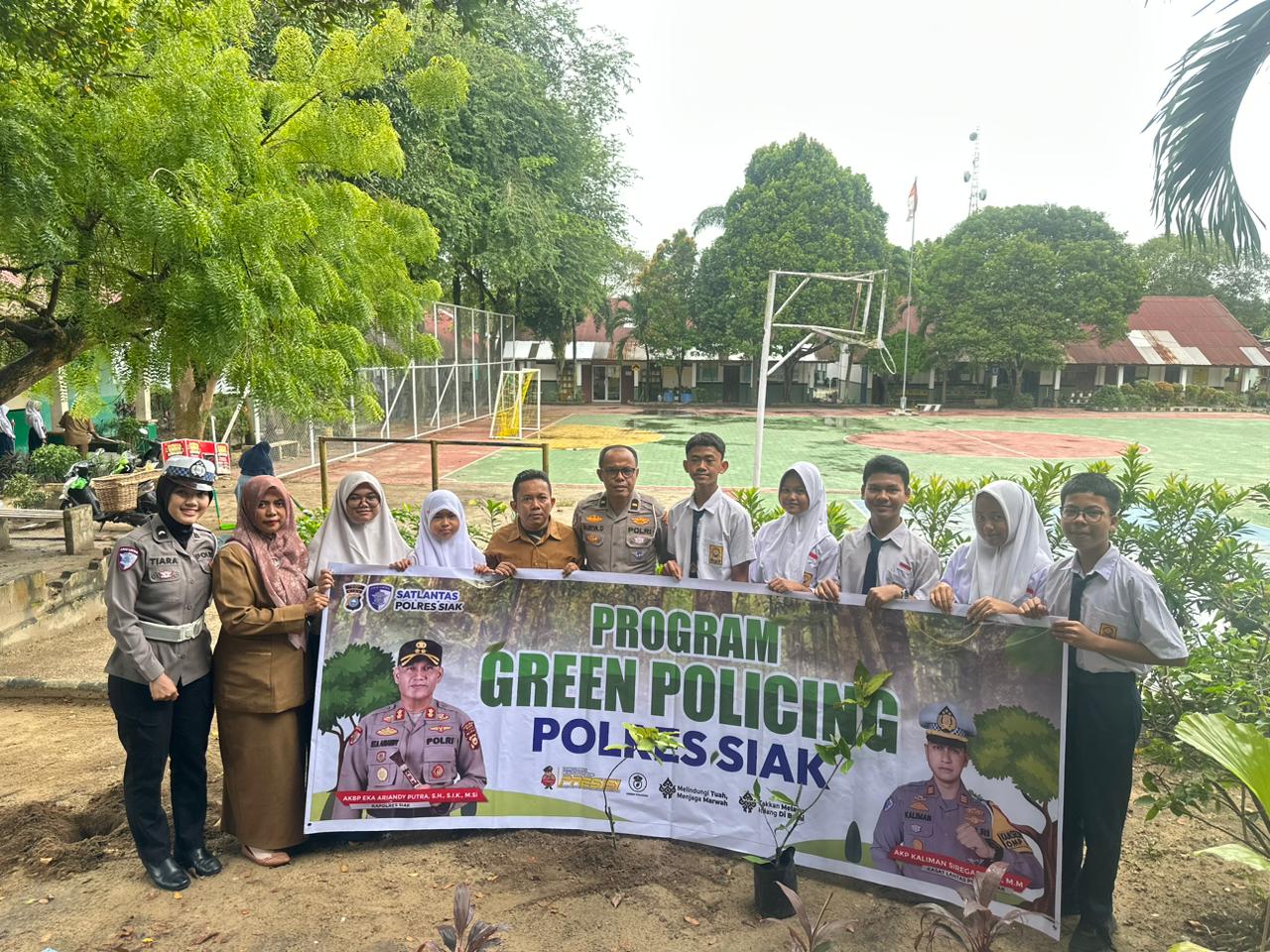 Satlantas Polres Siak Gelar Green Policing Generasi Gen Z: Tanamkan Cinta Lingkungan Sejak Dini