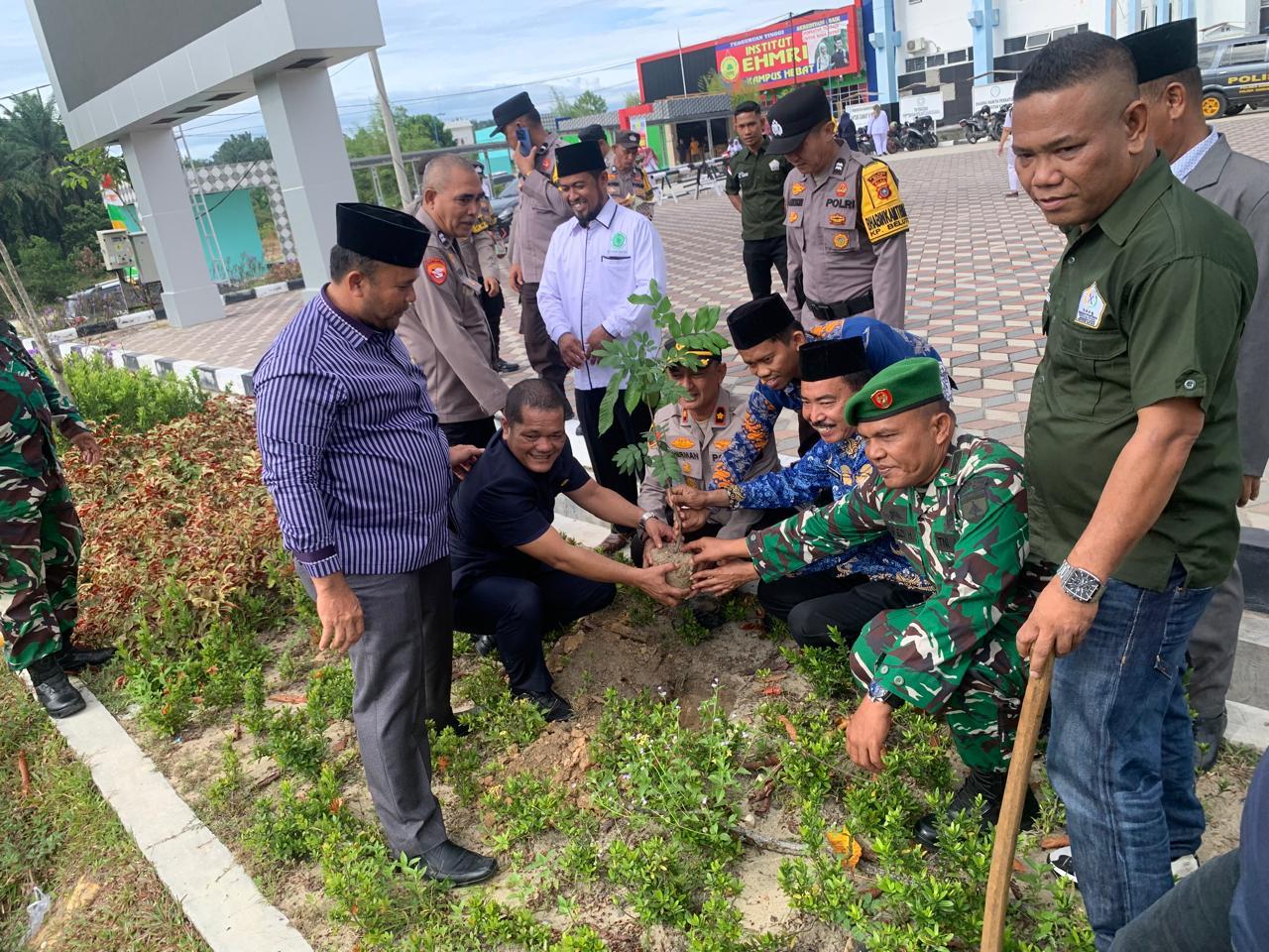 Polsek Kandis Gelar Green Policing, Ajak Seluruh Elemen Peduli Lingkungan