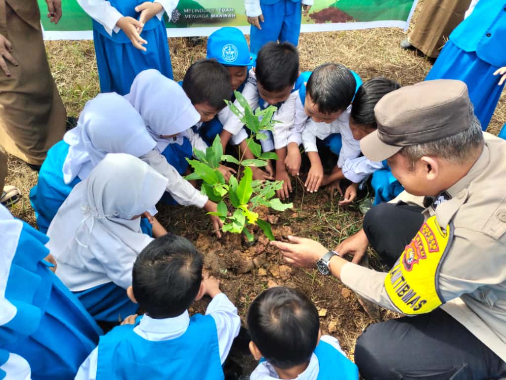 Semangat Hijaukan Lingkungan, Murid TK Felchi Kids Diberi Edukasi Green Policing